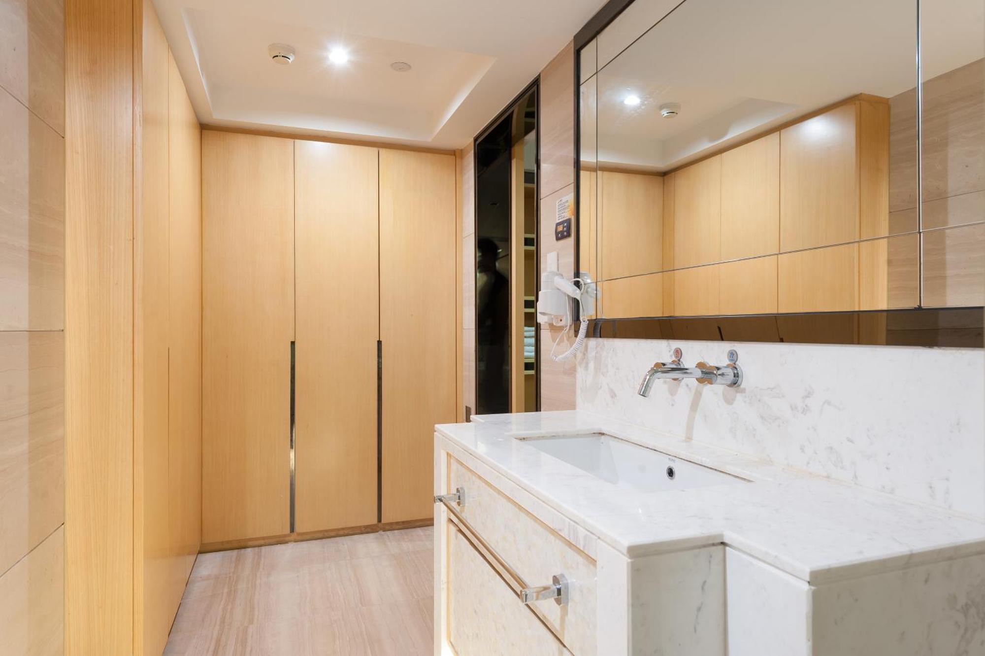 Qingman Apartment Guangzhou Zhujiang New Town East Railway Station Branch Extérieur photo